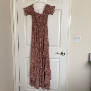 Burgundy floral maxi dress size small